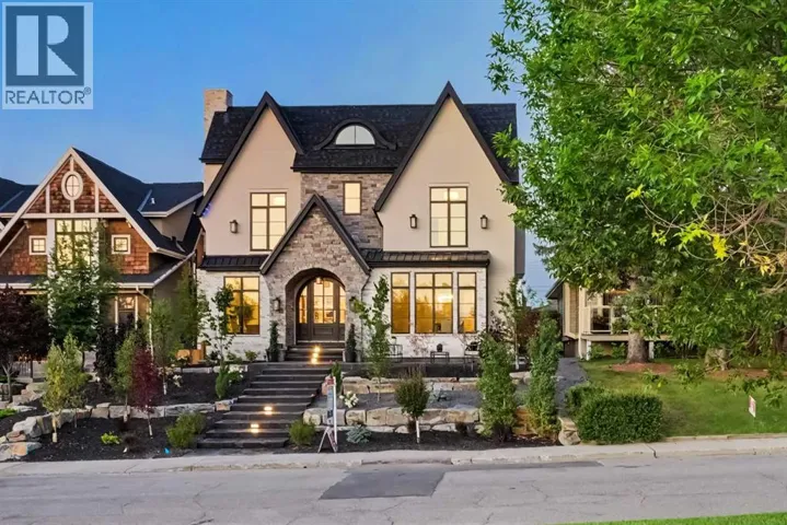 3614 10 Street SW, Calgary, Alberta T2T3H8