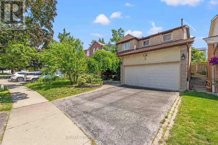 5 PLOWMAN DRIVE, Ajax (Central), Ontario L1S6R7