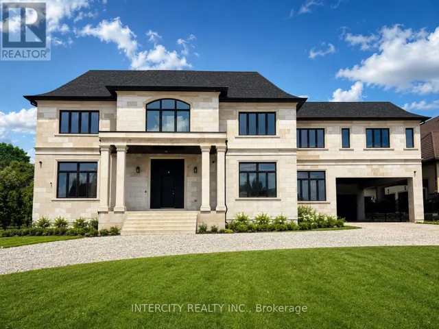 16 CREEDMORE COURT, Vaughan (Kleinburg), Ontario L4H4E5