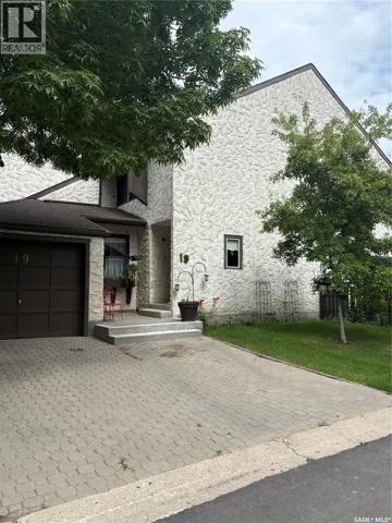 19 Laverendrye WAY, Regina, Saskatchewan S4S5Z9