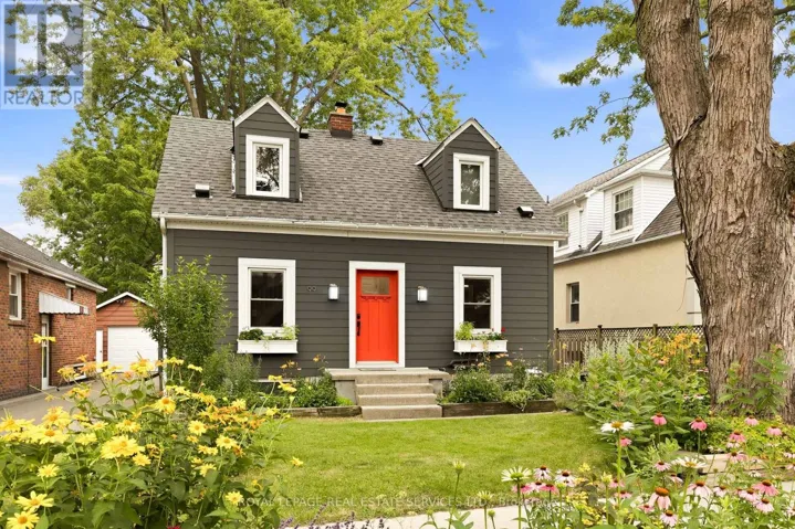 99 FOCH AVENUE, Toronto (Alderwood), Ontario M8W3X9