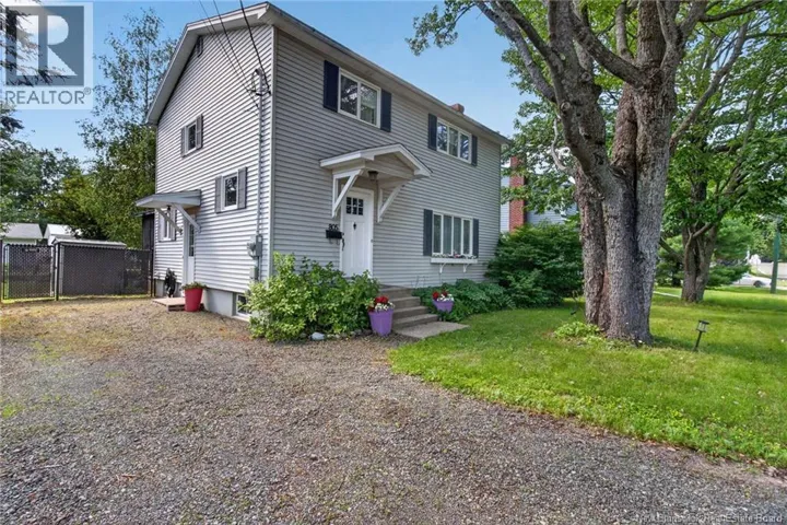 805 Yale Avenue, Riverview, New Brunswick E1B2C5