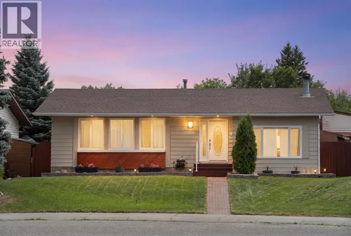 48 Deermont Way SE, Calgary, Alberta T2J5P3