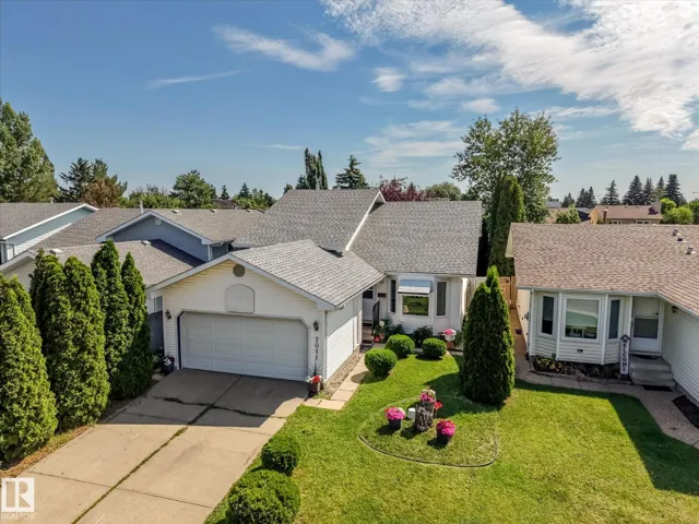 7011 190 ST NW, Edmonton, Alberta T5T5E6