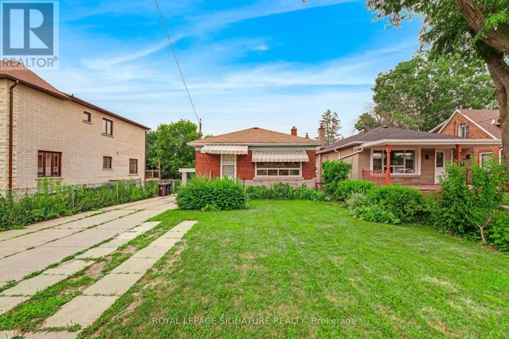 1085 PHARMACY AVENUE, Toronto (Wexford-Maryvale), Ontario M1R2H2