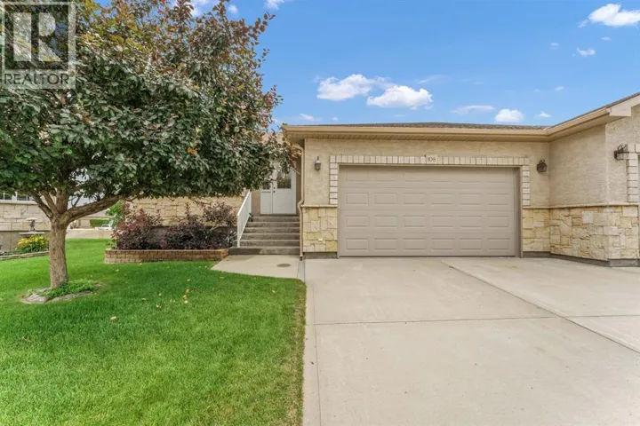 108 Sandstone Place SE, Medicine Hat, Alberta T1B4R9