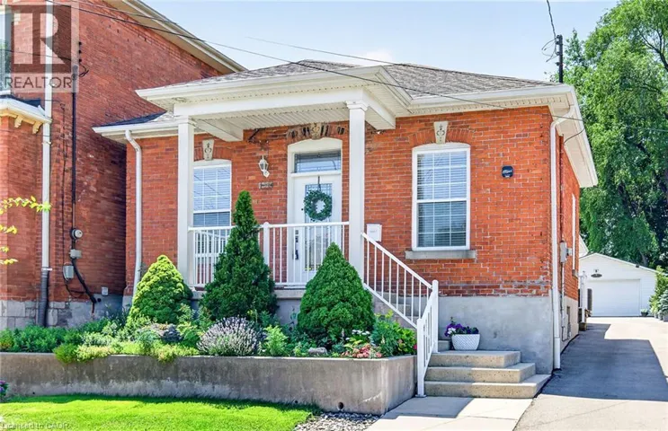 156 E SIMCOE Street E, Hamilton, Ontario L8L3N8