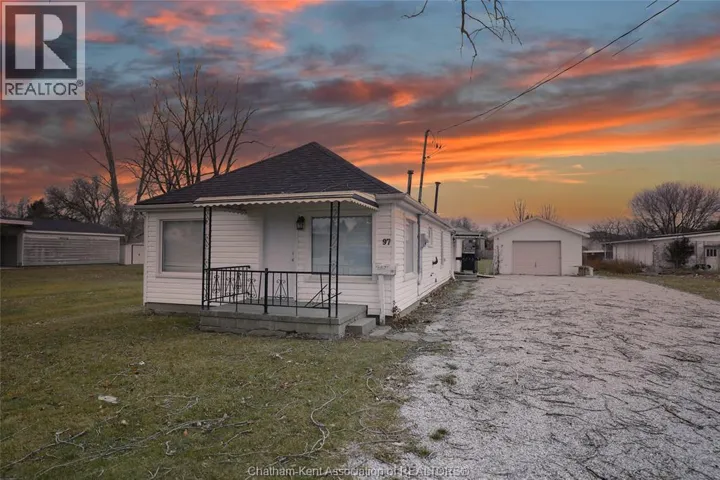 97 Taylor AVENUE, Chatham, Ontario N7L2T7