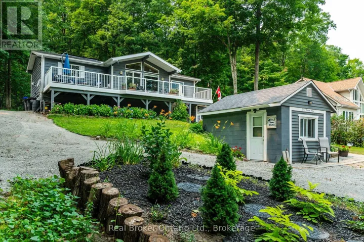 120 FARLAIN LAKE ROAD W, Tiny, Ontario L9M0B9