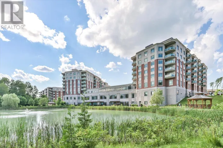 403 - 440 WILLIAM GRAHAM DRIVE, Aurora, Ontario L4G7C7