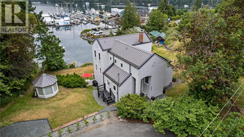 5025 Genoa Bay Rd, Duncan, British Columbia V9L5Y6