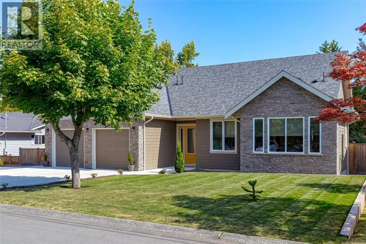 2104 Colinwood Rd, Sidney, British Columbia V8L4H5