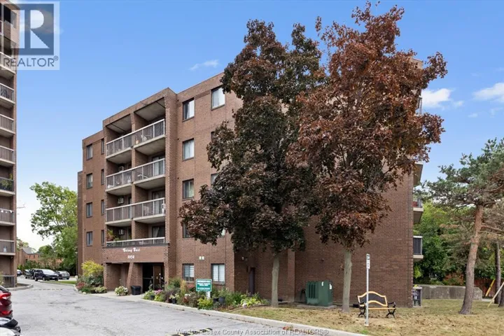 3950 WYANDOTTE STREET East Unit# 306, Windsor, Ontario N8Y1G5