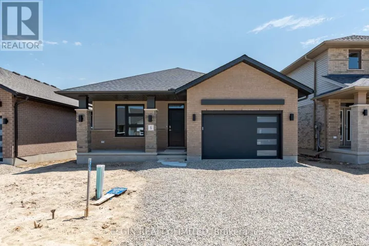 5 FINCH STREET, Tillsonburg, Ontario N4G0L9