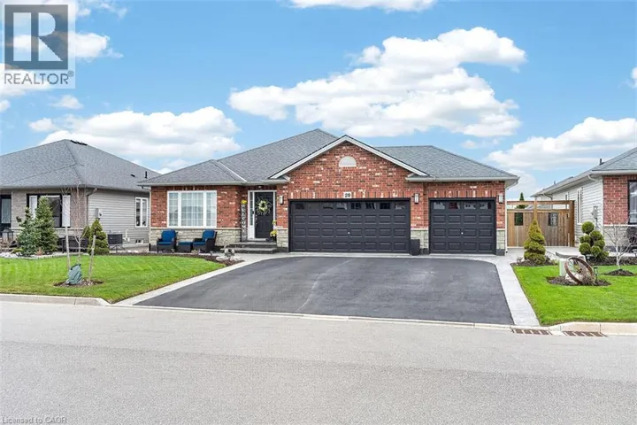 20 LINDA Crescent, Hagersville, Ontario N0A1H0