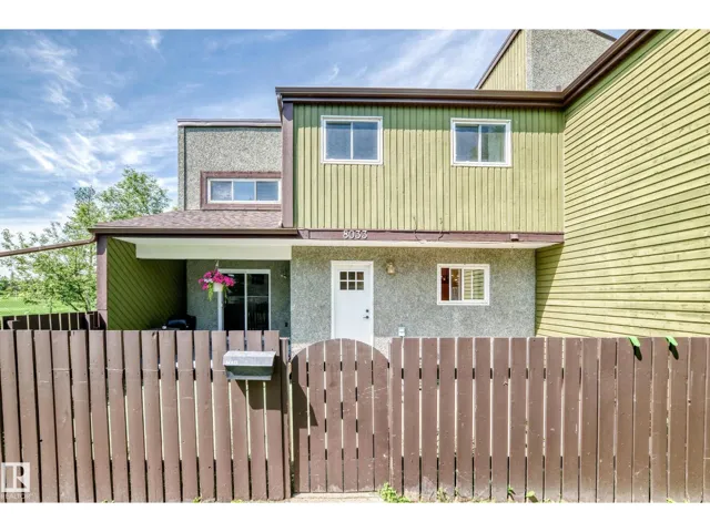 8033 27 AV NW, Edmonton, Alberta T6K3C9