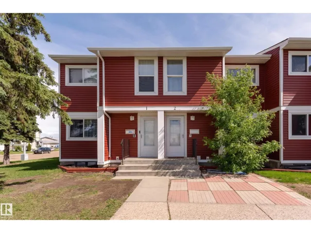 #2 4707 126 AV NW, Edmonton, Alberta T5A4K4