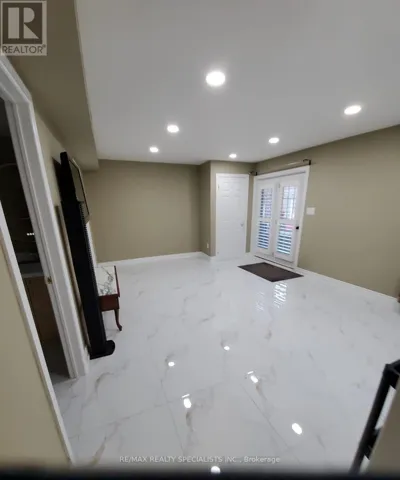 BASEMENT - 42 SKYLARK DRIVE, Vaughan (Vellore Village), Ontario L4H2C4