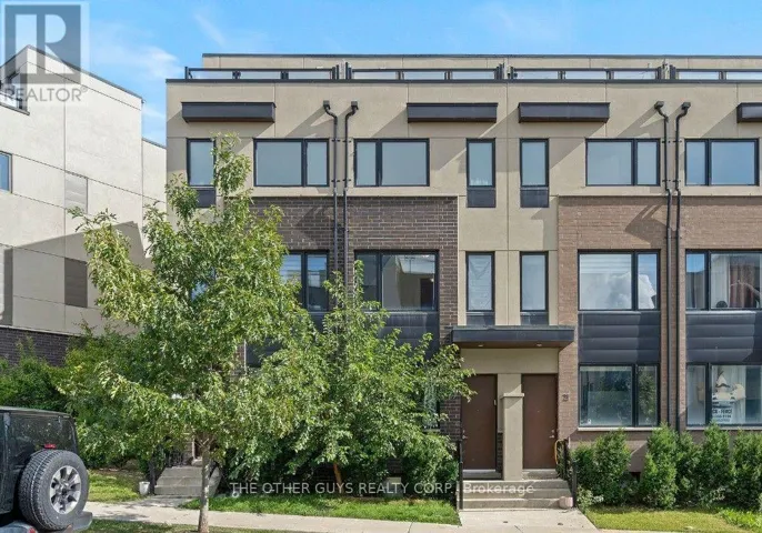 19 THOMAS MULHOLLAND DRIVE, Toronto (Downsview-Roding-CFB), Ontario M3K0B5