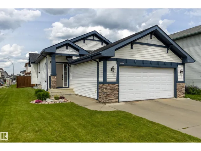 14040 145 AV NW NW, Edmonton, Alberta T6V1Y2