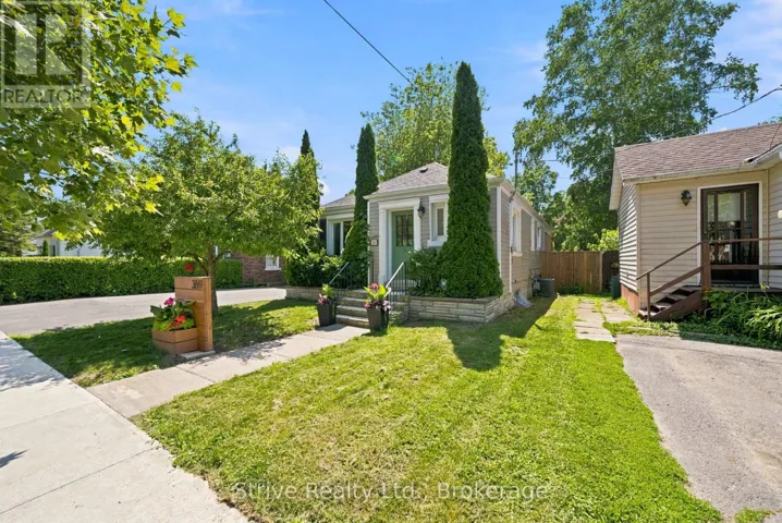 369 WALTON STREET, Cobourg, Ontario K9A3X4
