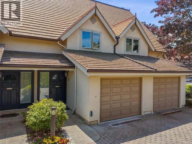 140 210 Russell St, Victoria, British Columbia V9A3X2