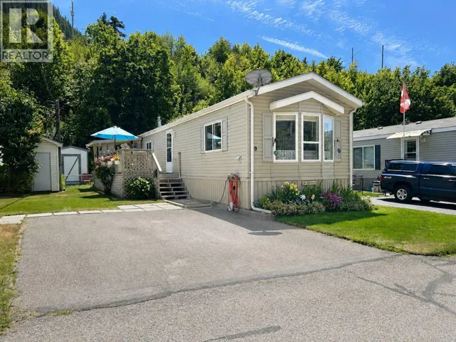 1250 Hillside Avenue Unit# 10, Chase, British Columbia V0E1M0