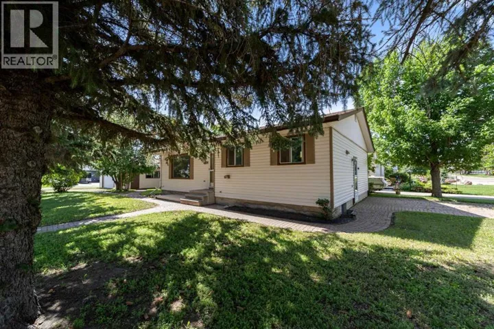 4814 49 Avenue, Forestburg, Alberta T0B1N0