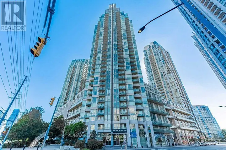 913 - 3939 DUKE OF YORK BOULEVARD, Mississauga (City Centre), Ontario L5B4N2