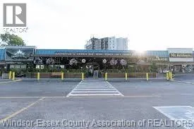 3087 FOREST GLADE, Windsor, Ontario N8R1W6