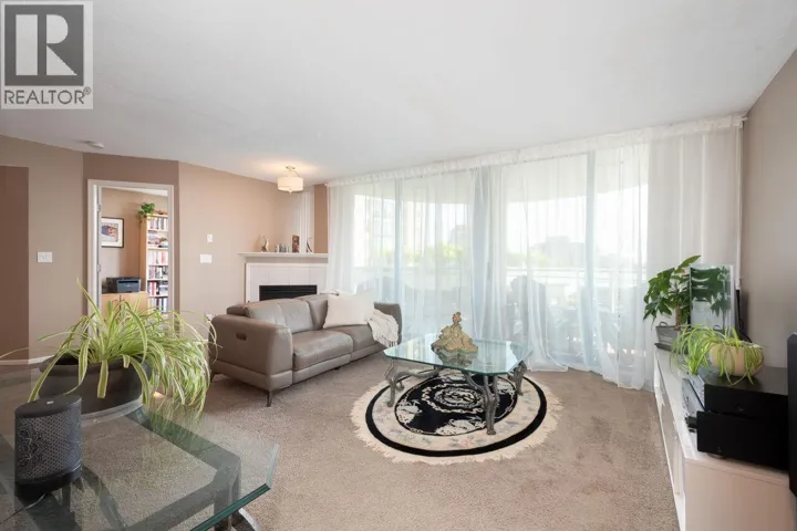 804 739 PRINCESS STREET, New Westminster, British Columbia V3M6V6