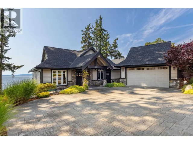 6001 SILVERSTONE LANE, Sechelt, British Columbia V7Z0T8