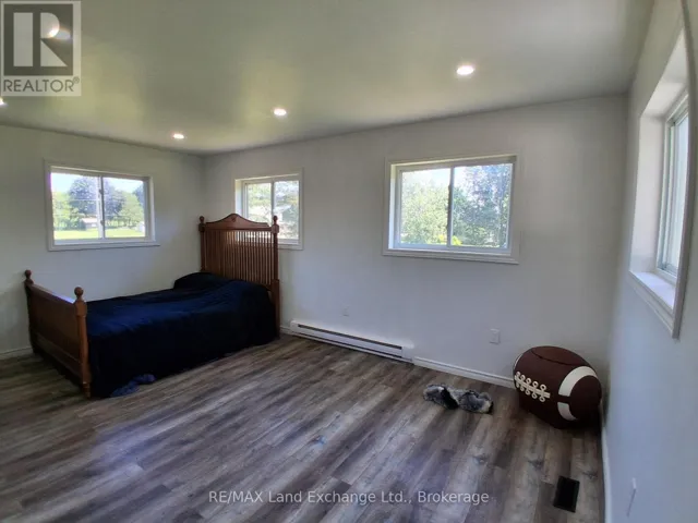 780
