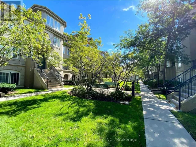 A21 - 108 FINCH AVENUE W, Toronto (Newtonbrook West), Ontario M2N6W6