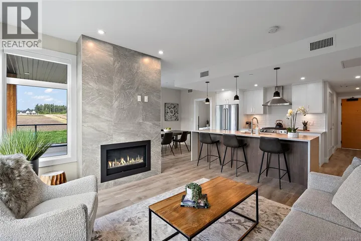 602 2520 Hackett Cres, Central Saanich, British Columbia V8M0C5