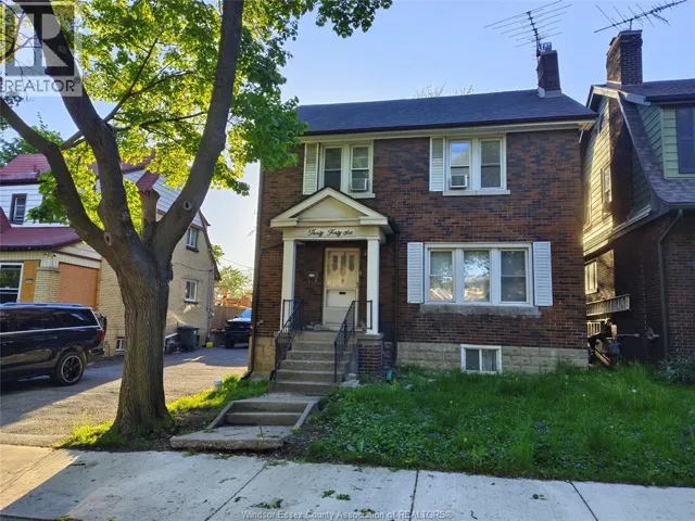 3046 ALEXANDER Unit# UPPER, Windsor, Ontario N9C1G5