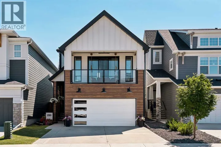 203 Cranbrook Park SE, Calgary, Alberta T3M3C3