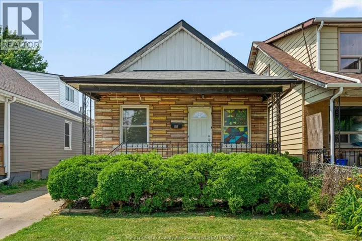 1217 Henry Ford Centre, Windsor, Ontario N8Y2T7