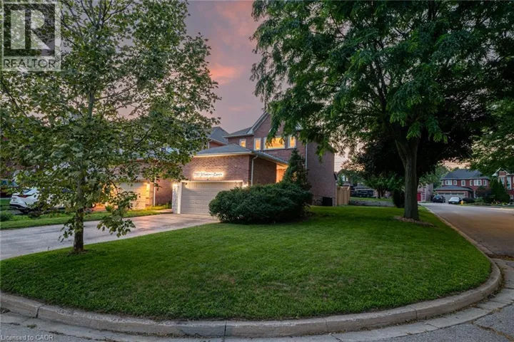 1190 WINDGROVE Square, Pickering, Ontario L1X2S5
