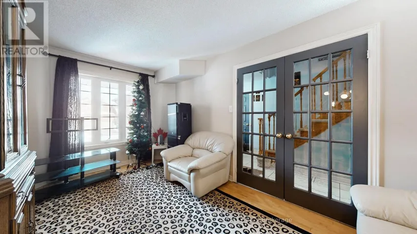 9 ROUGHLEY STREET, Bradford West Gwillimbury (Bradford), Ontario L3Z3B2