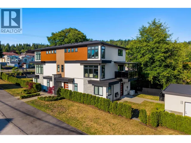 1012 AUGUSTA AVENUE, Burnaby, British Columbia V5A2V4