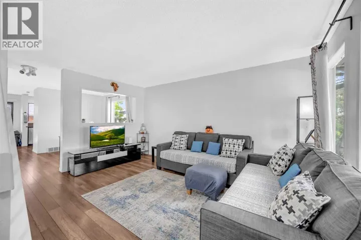 54 Templegreen Road NE, Calgary, Alberta T1Y4Y8