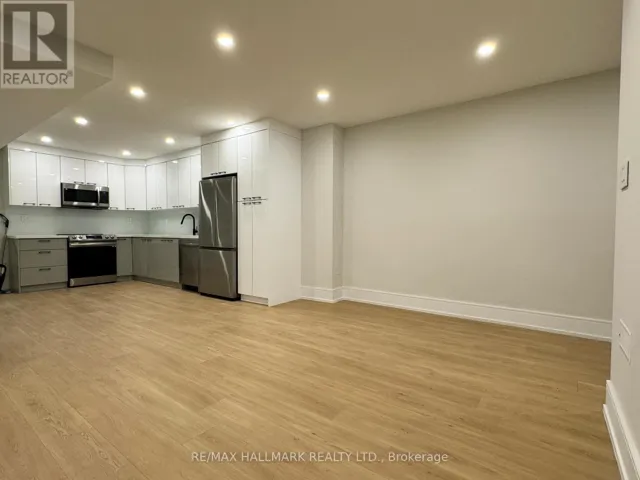MAIN - 116 BELLEVUE AVENUE, Toronto (Kensington-Chinatown), Ontario M5T2N9