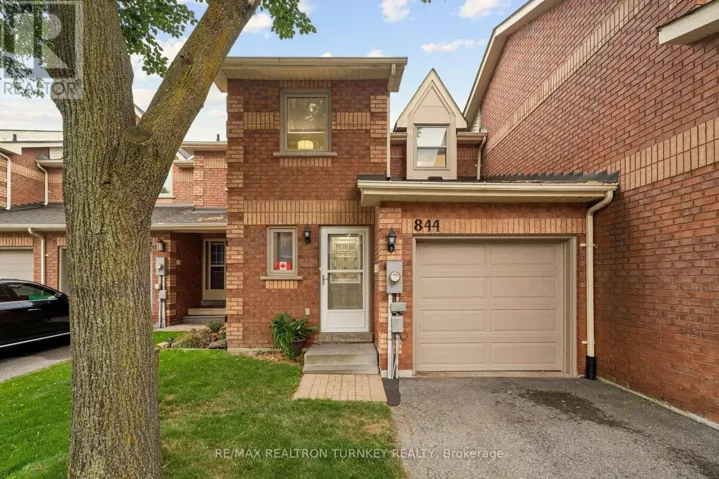 844 PLAYTER CRESCENT, Newmarket (Armitage), Ontario L3X1W8
