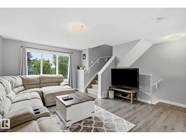 #12 1391 STARLING DR NW NW, Edmonton, Alberta T5V1T7