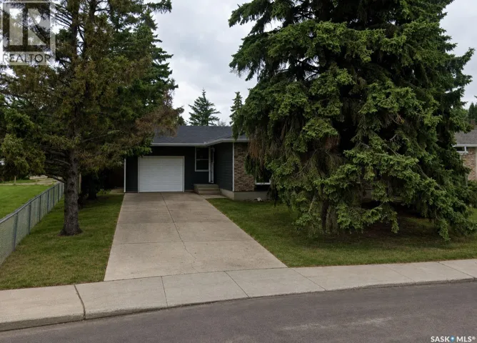330 Acadia DRIVE, Saskatoon, Saskatchewan S7H3V6