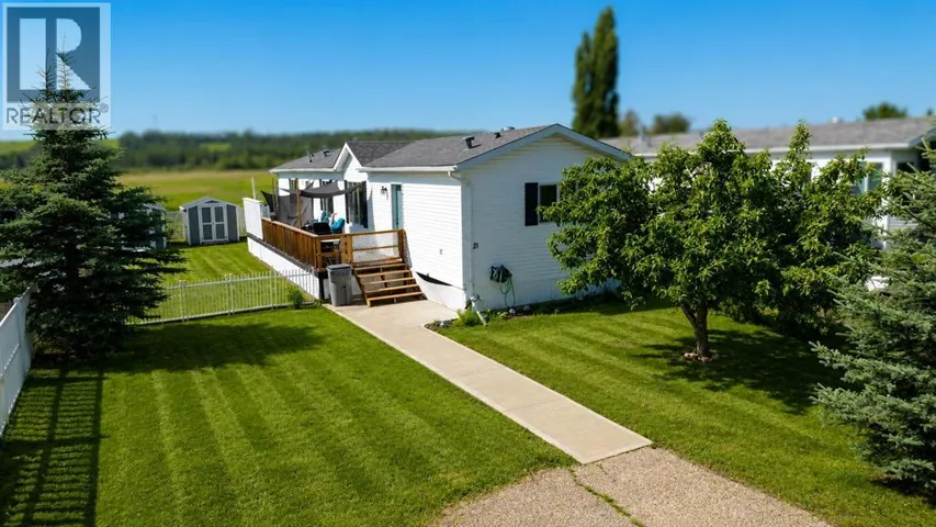 21 Jackson Place, Whitecourt, Alberta T7S1T7