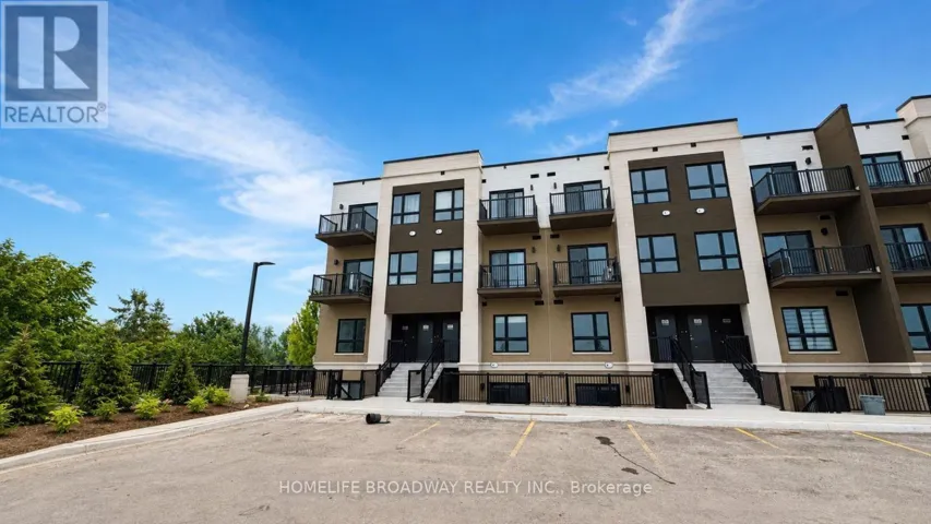 P9 - 25 PALACE STREET, Kitchener, Ontario N2E0L3