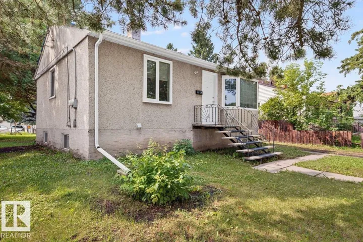 12134 42 ST NW NW, Edmonton, Alberta T5W2N9