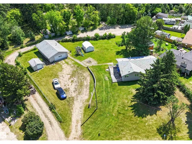 712 LAKESIDE DR, Rural Parkland County, Alberta T7Z2V7